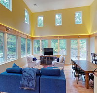 Lover of Wisdom - Accommodation Los Angeles