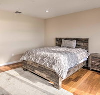 Luxe Long Island Retreat w/ BalconyPvt Dock - Accommodation Los Angeles