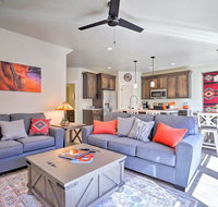 Luxurious End Unit w/ Pool, Hot Tub & Firepit condo - Accommodation Los Angeles