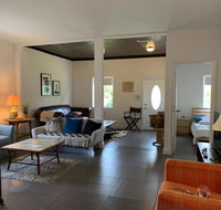 Maria's Charming HomeStay Wynwood - Accommodation Los Angeles