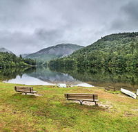 Modern Alpine Getaway with Decks & Walk to Lake - Accommodation Los Angeles