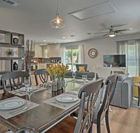 Modern Georgetown Home - Near The Square - Accommodation Los Angeles