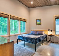 Modern Home - 3 Mi to Fennville 9 Mi to Lake - Accommodation Los Angeles