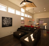 Modern Midtown Hidden Gem - Accommodation Los Angeles