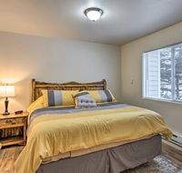 Modern Townhome with Deck - Steps to Ouray Hot Springs - Accommodation Los Angeles