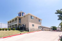 Booking Azle Accommodation Los Angeles