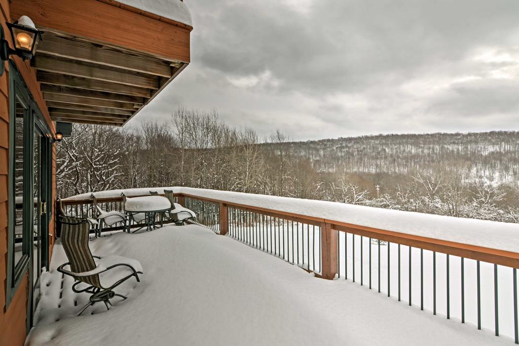 Mountaintop Ellicottville Home With Deck Near Skiing! - thumb 1