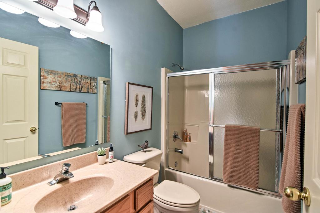 Mountaintop Home With Views, 36 Miles To Asheville! - thumb 0