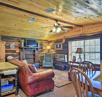 Murfreesboro Cabin with Fire Pit-by Lake Greeson - Accommodation Los Angeles