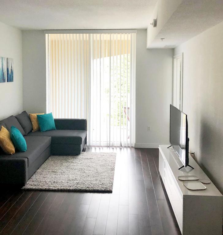 New Apartment In Casa Costa Luxury Condo BEACH PASS INCLUDED - thumb 3