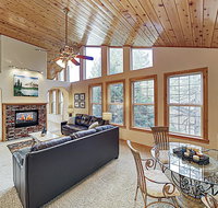 New Listing Palatial Home w/ Huge Deck Game Room home - Accommodation Los Angeles