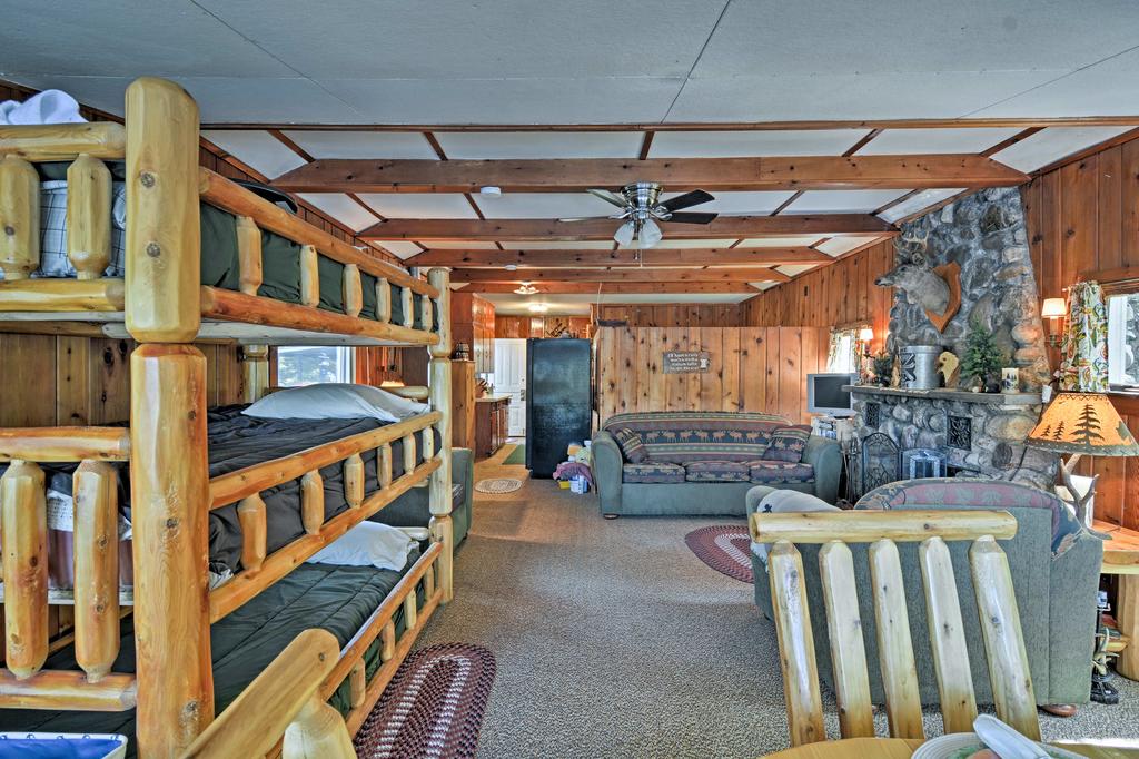 NEW Waterfront Lake Cabin W/ Boat Dock & Fire Pit! - thumb 3