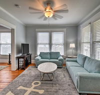 Norfolk Home, Walk to Dining - 1 Mi to Beach! - Accommodation Los Angeles