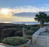 Ocean Club Resort - Ocean front w pools - Accommodation Los Angeles