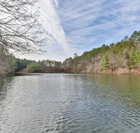 On Lake Time - Accommodation Los Angeles