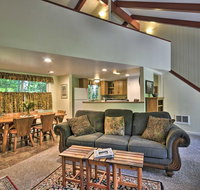 Outdoorsman Abode in Brightwood w/ Large Deck - Accommodation Los Angeles