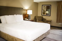 Booking Mishicot Accommodation Los Angeles