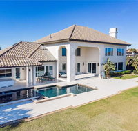 Paradise Palms 5 Bedrooms Beach Front Pool Diamond Sleeps 12 - Accommodation Los Angeles