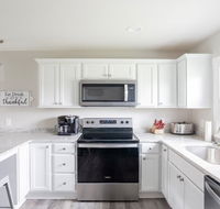 Park Place with space, 10 minutes to Ark - Accommodation Los Angeles