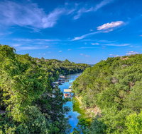 Peaceful Retreat on Quiet Cove on Lake Travis - Accommodation Los Angeles