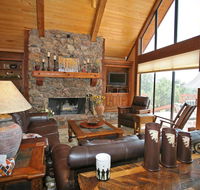 Peregrine Point 103 Home - Accommodation Los Angeles