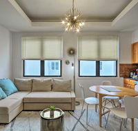 Philly Condo, Walk to Reading Terminal Market - Accommodation Los Angeles