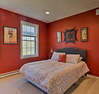 Pocono Pines Golf Course Home, 3 Mi to Naomi! - Accommodation Los Angeles