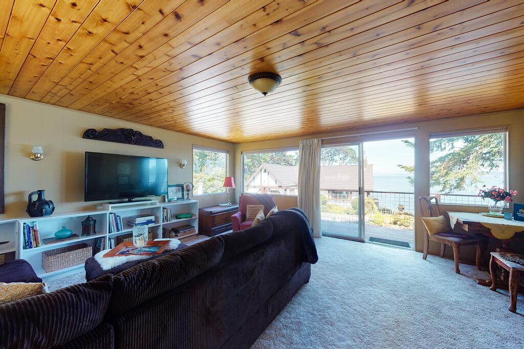 Port Ludlow Beach Cottage - thumb 3