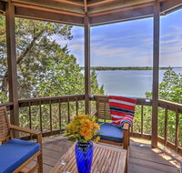 Prime Lakefront Granbury House with 2-Story Dock! - Accommodation Los Angeles