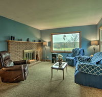 Private Home on 75 Acres- Near Canadohta Lake - Accommodation Los Angeles