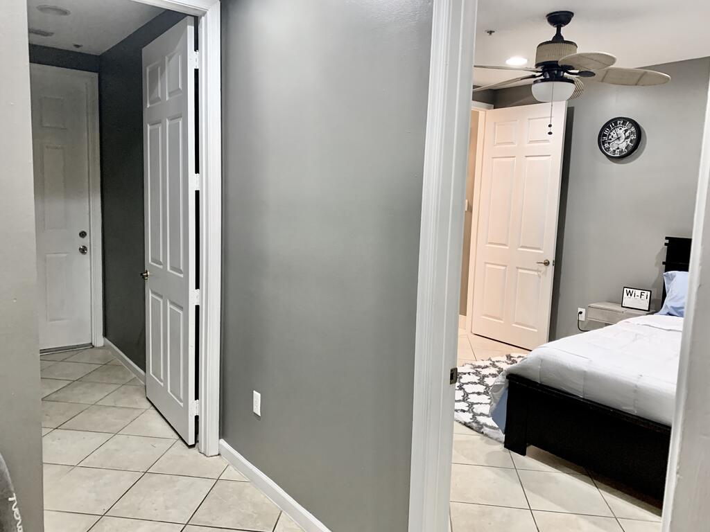 Private Room With Private Entry - thumb 0