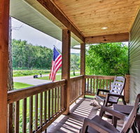 Private Waterfront Mississippi River Home! - Accommodation Los Angeles