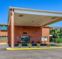 Quality Inn  Suites Creedmor - Butner - Accommodation Los Angeles