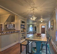 Red Lodge Home on Broadway - 15 Min to Ski Resort! - Accommodation Los Angeles