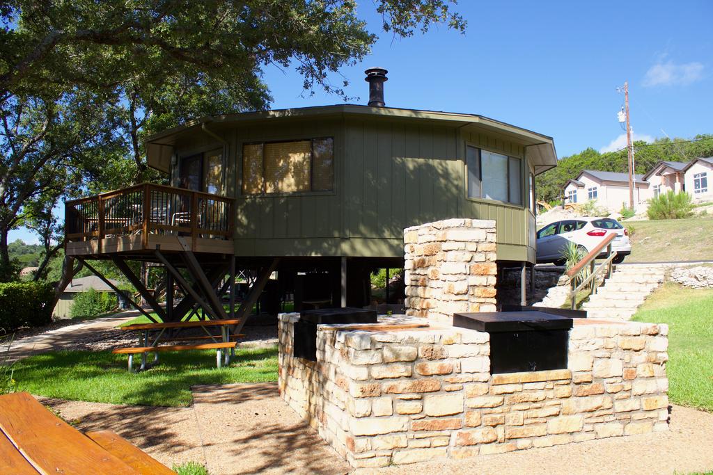 Relaxing Bungalow W/ Treetop Views, Pool & Hot Tub, Next To Marina (#17) - thumb 0