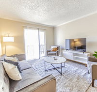 Relaxing Quaint 1BR in Heart of Midland - Accommodation Los Angeles