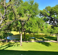 Relaxing Starts Here - on the 13th Fairway! - Accommodation Los Angeles