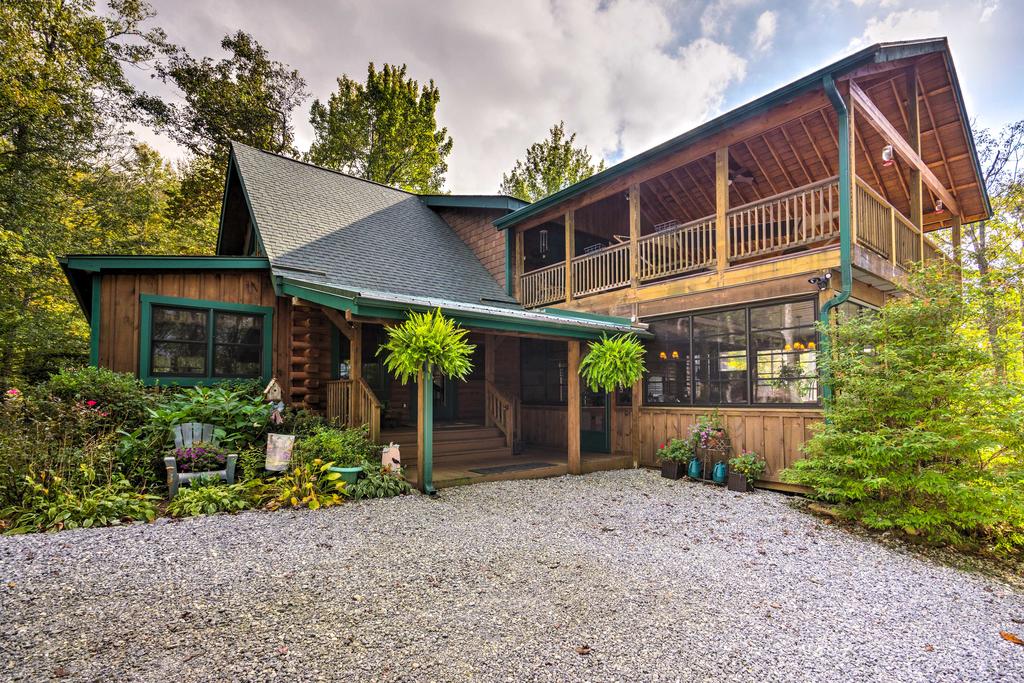 Remodeled Sapphire Resort Cabin In Nantahala! - thumb 2