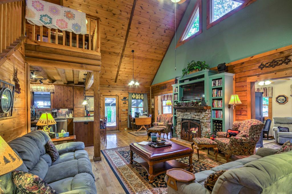 Remodeled Sapphire Resort Cabin In Nantahala! - thumb 0