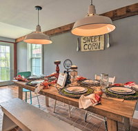 Renovated Cottage Less Than 10 Min. to Lake Michigan! - Accommodation Los Angeles