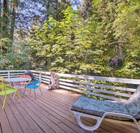 Riverfront Cottage in Redwoods w/ Decks  Beach - Accommodation Los Angeles