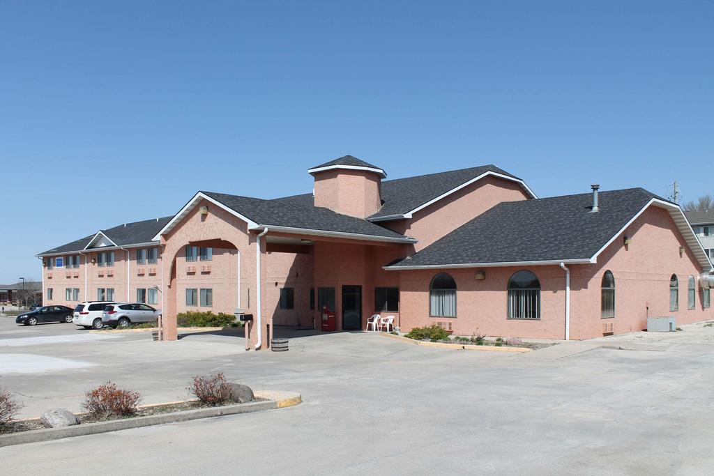 Rodeway Inn - thumb 0