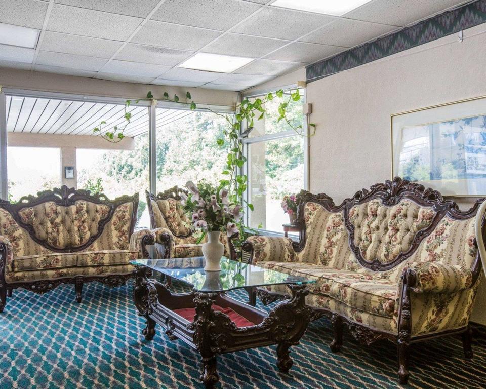 Rodeway Inn Gadsden 1-59 Exit 183 - thumb 1