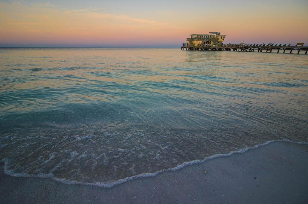 Runaway Bay Condos - thumb 1