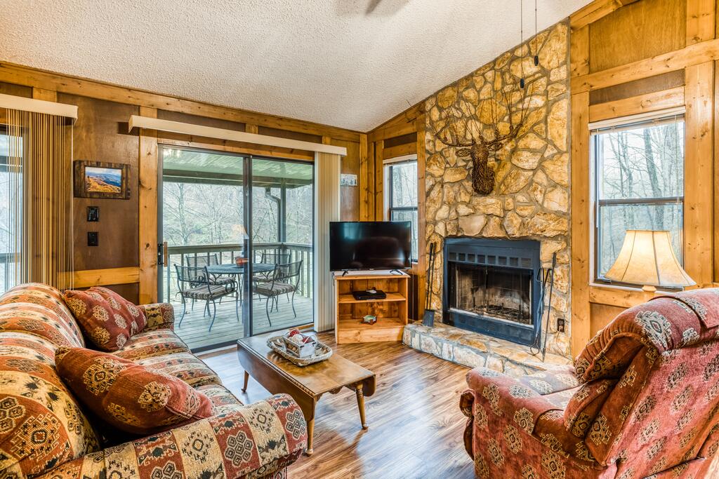 Rushing Creek Retreat - thumb 0