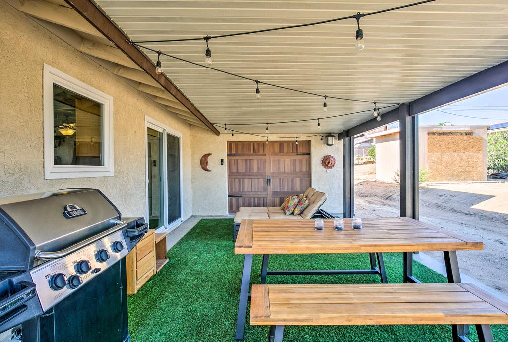 Rustic Home W/ Grill+Views - 4 Mi. To Joshua Tree! - thumb 0