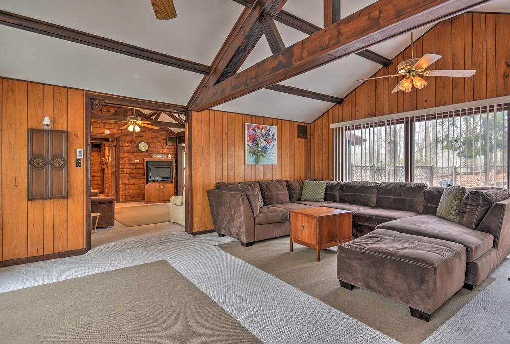 Rustic Lake Harmony Home With Fire Pit & Hot Tub! - thumb 1