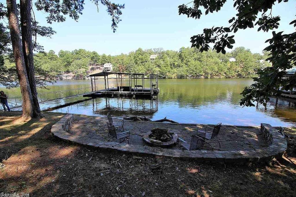 Rustic Lake House Retreat - Huge Deck - Boat Dock! - thumb 0