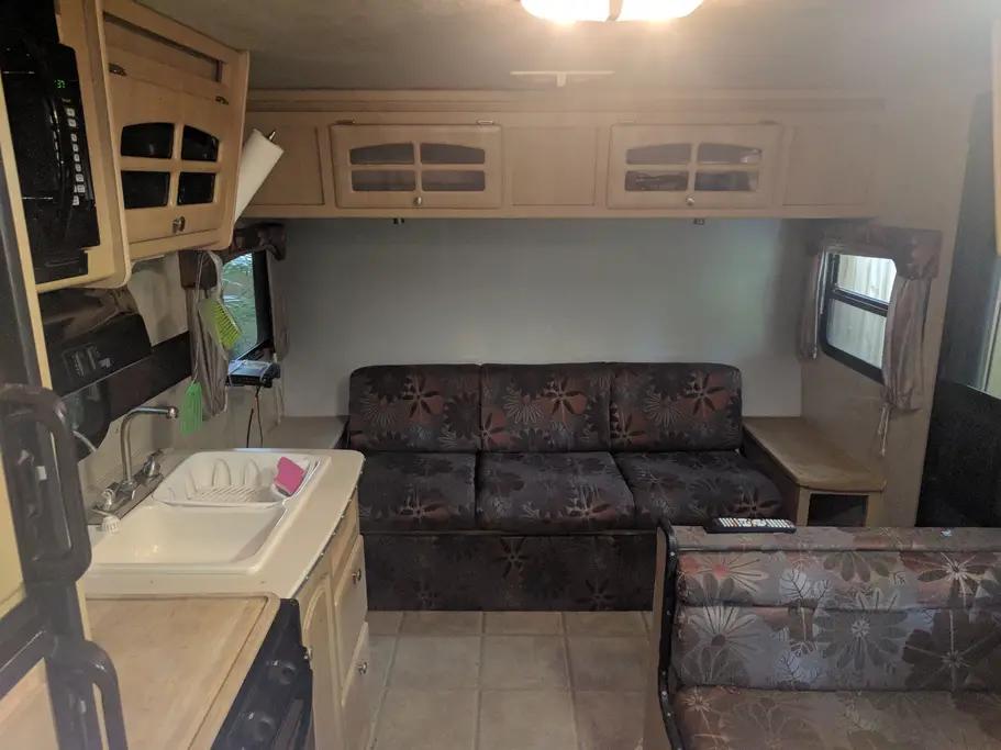 Rustic Location In Tropical Florida - thumb 2