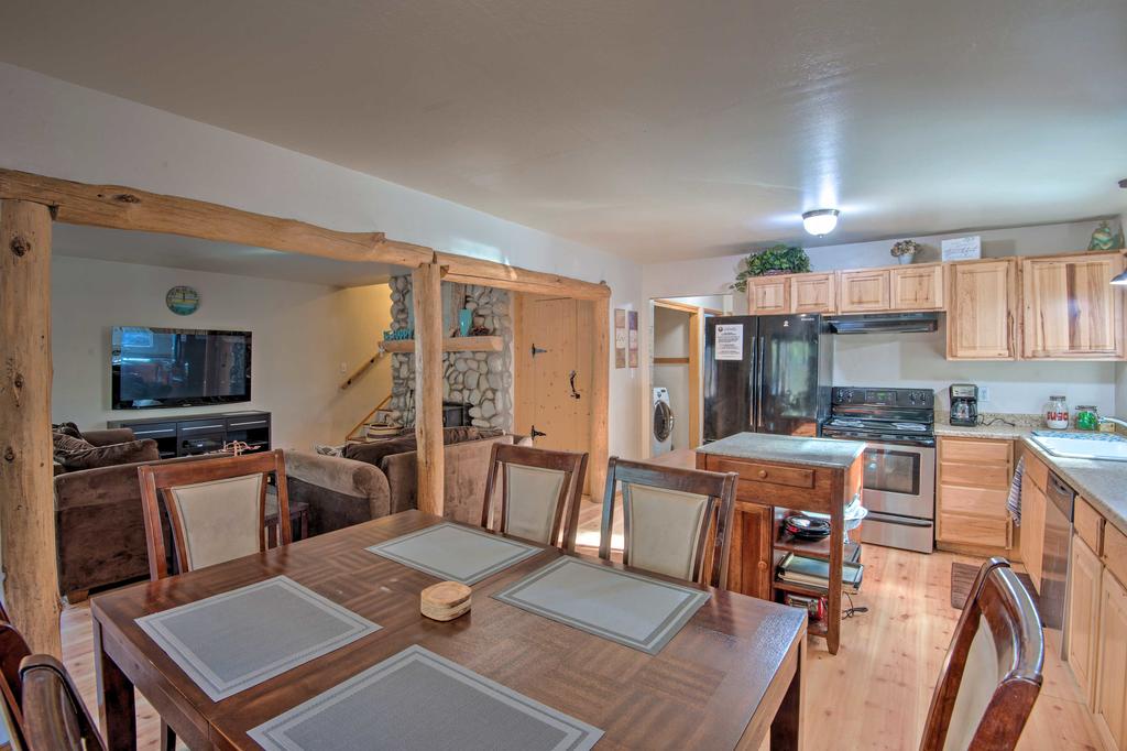 Rustic Mountain Charm Near Heavenly And Tahoe! - thumb 1